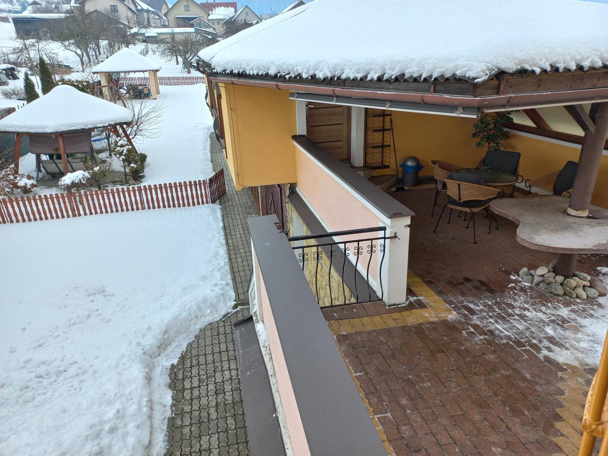 Apartman Elegant 2 Bešeňová Oda fotoğraf